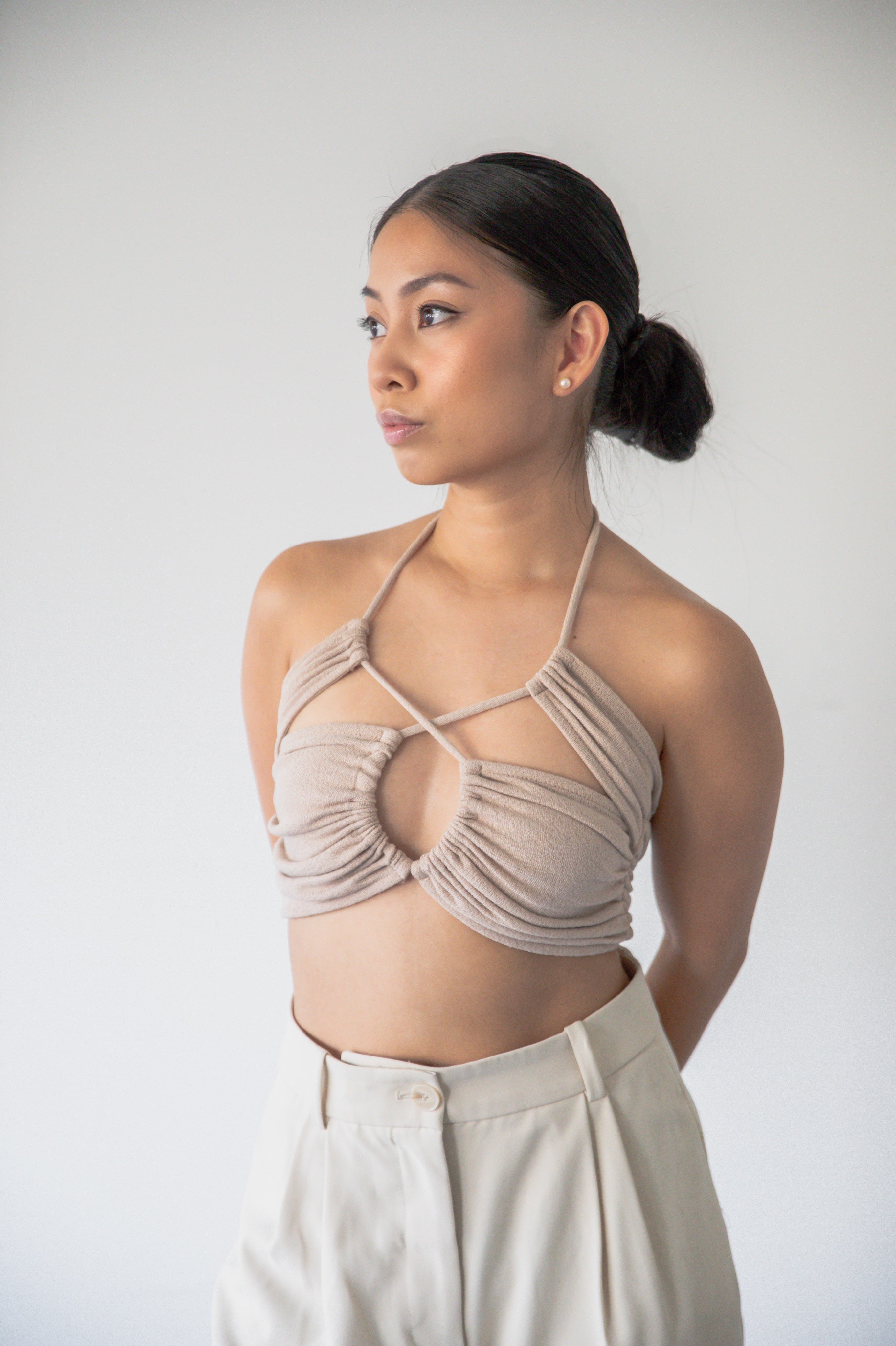 HALTER TIE TOP