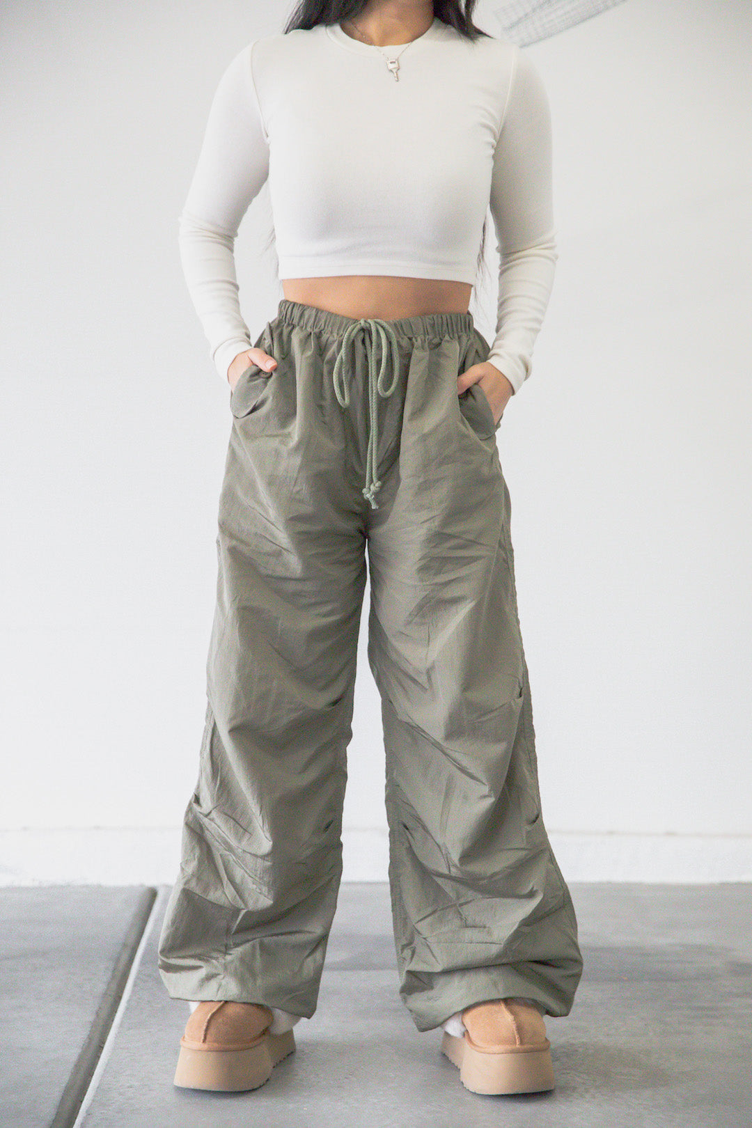 Light Beam Cargo Pants